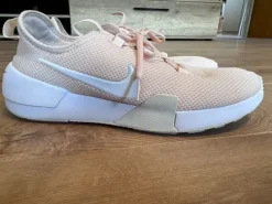 Nike Schuhe