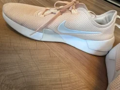 Nike Schuhe