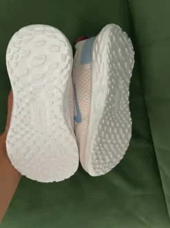 Nike Schuhe neue