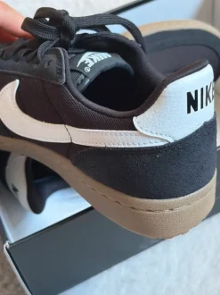 Nike shoe