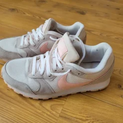 Nike Sneaker 40 8,5