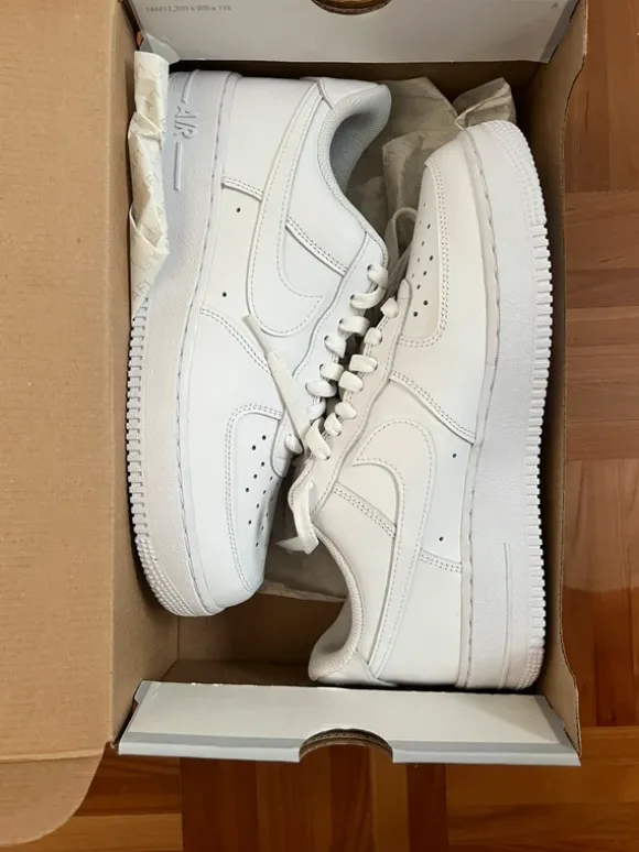 Nike Sneaker 'Air Force 1 '07 in Weiß