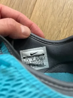 Nike Sneaker Trainingsschuhe Laufschuhe Zoom Fit