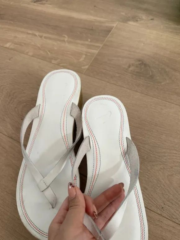 Nike Sommer Schuhe Sandalen Slipper heels
