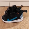 Nike Turnschuhe / Laufschuhe super leicht
