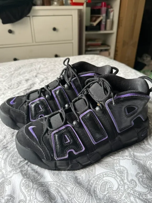 Nike Uptempo Gr. 40.5