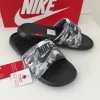 Nike Victori One Slide Print Herren Badeschuhe Gr. 40 Schwarz/Grau/Weiß – Neu mit Karton 🖤