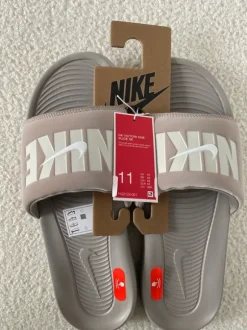Nike Victori One Slide SE New Size EUR 45