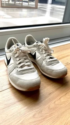 Nike Womens Internationalist
