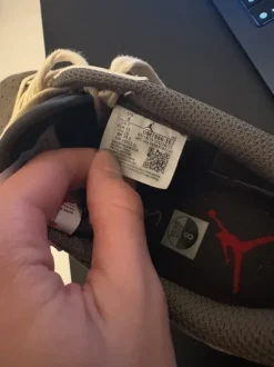 Nike x Travis Scott, Reverse Mocha