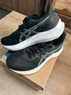 Oasics GT-2000 12 39,5
