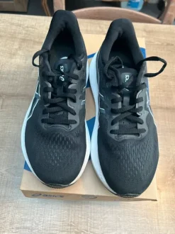 Oasics GT-2000 12 39,5