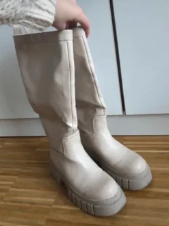 Off white Stiefel Knee High Creme Boots
