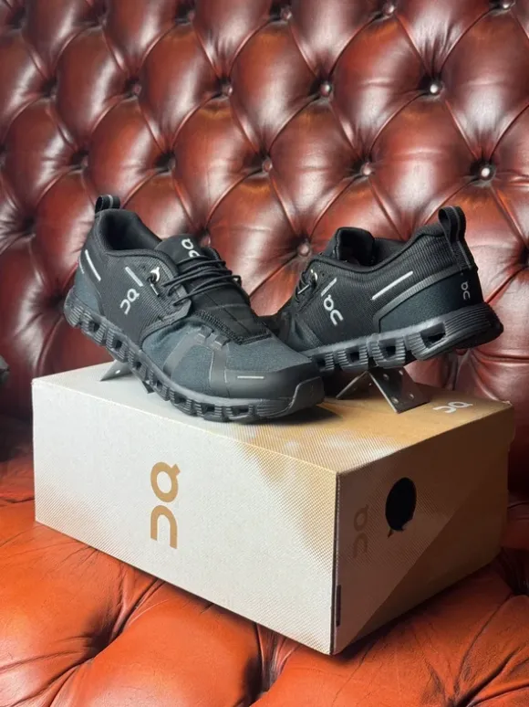 On Cloud 6 Lauf-/Lifestyle-Schuhe in Schwarz Größe 37