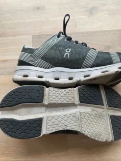 On cloud schuhe