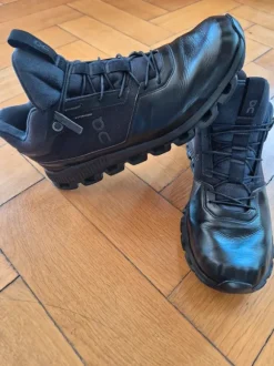 On Cloud Sneakers, waterproof 44