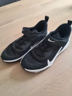 Original Nike Sneaker Gr. 34 Neuwertig