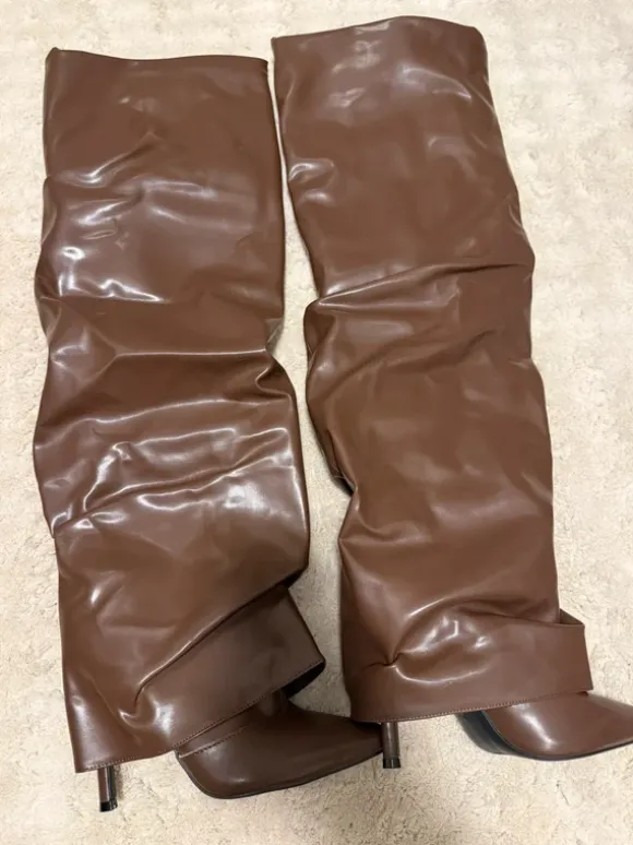 Overknee boots in size US8 , met RITS