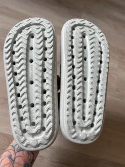 Pammys hellgrau Pearl Grey 38 39 badelatschen