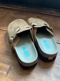 Pantoffel beige „43“ = 40/41