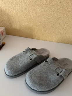 Pantoffeln OYSHO