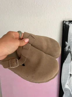 Pantolette flach Leder taupe