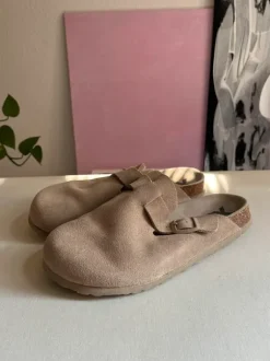 Pantolette flach Leder taupe