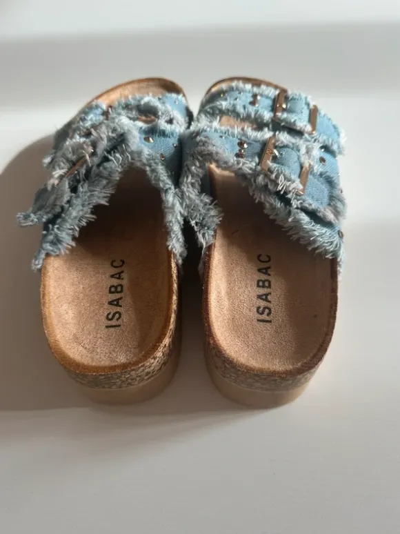 Pantoletten Jeans-Style mit goldenen Steinen