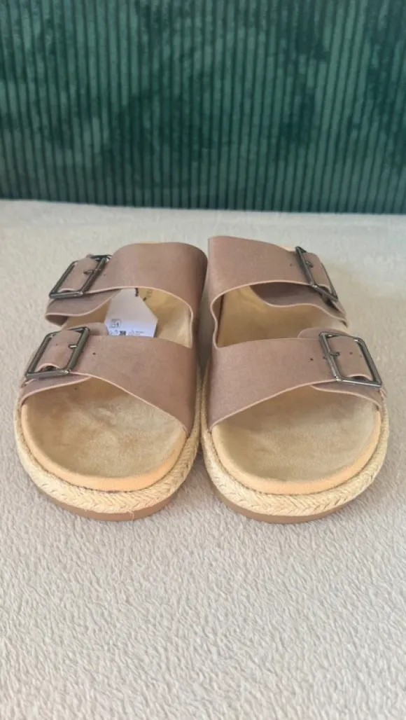 Pantoletten Sandalen Braun Beige