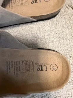Pantoletten:Sanadalen aus Leder – Größe 39 – neu ohne Etikett