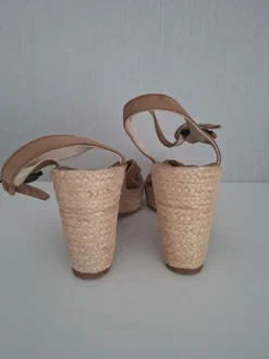 Paul Green Plateausandale Gr.39 beige Leder neu