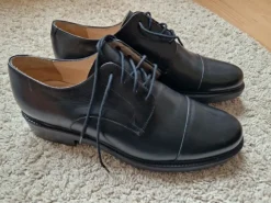 Pertini Herrenschuhe Größe 42 schwarz Leder