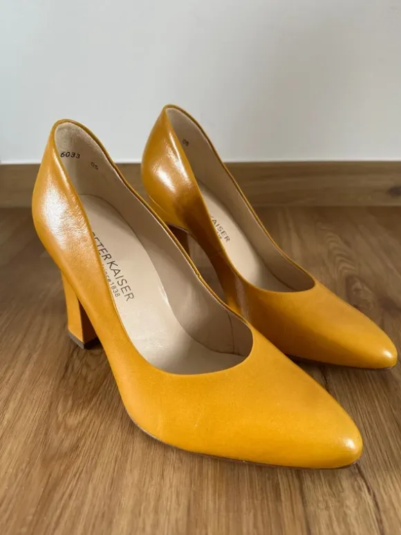 Peter Kaiser Pumps high heel