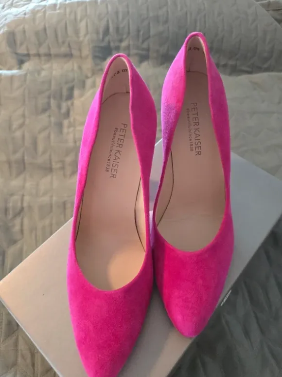 Peter Kaiser Wildleder Pumps High Heels Größe 38,5 neu