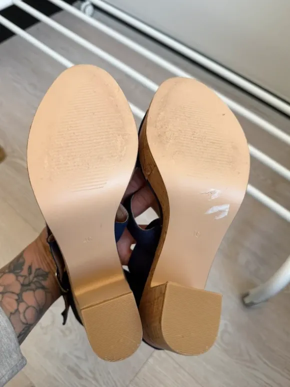 Plateau hakken van H&M