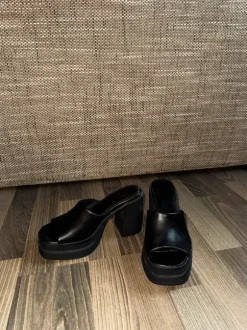 Plateau Sandalen - ASOS
