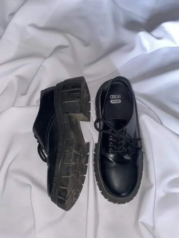 Plateau schnür loafer