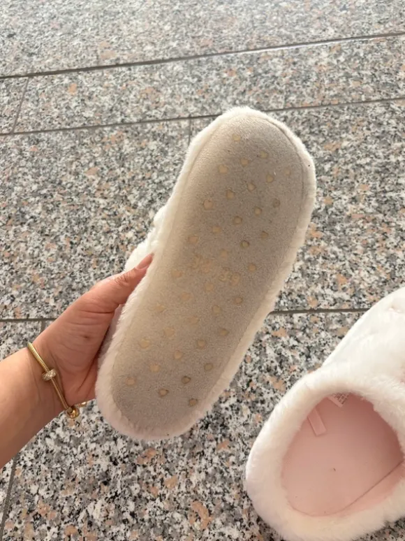 Plüsch Schuhe