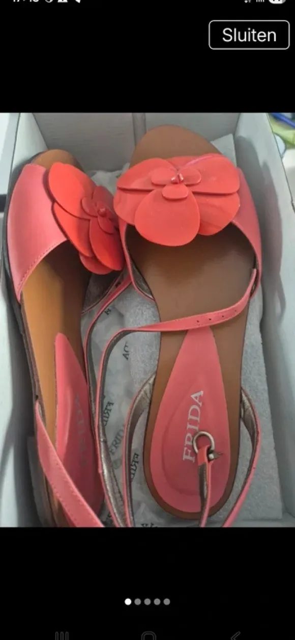 Prachtige leren sandalen van Frida