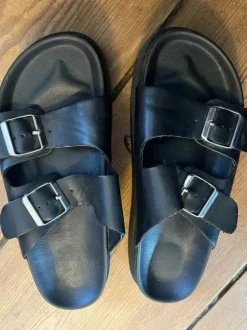 Pull & Bear Sandalen 39