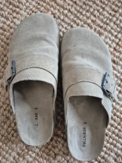 Pull&Bear slippers MT 40