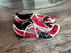 Puma Fußballschuhe Stollenschuhe Gr. 44