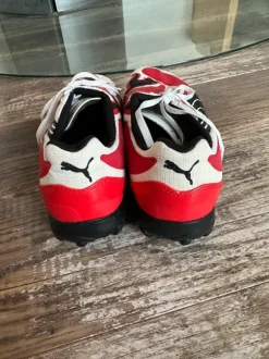 Puma Fußballschuhe Stollenschuhe Gr. 44