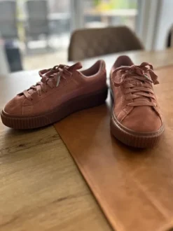 Puma Schuhe „Altrosa“ Gr. 37
