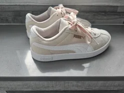 Puma Sneaker