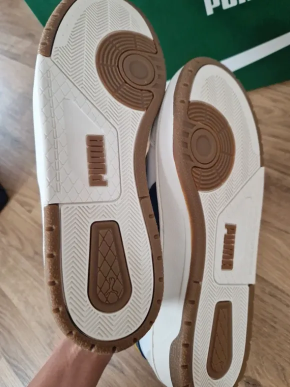 Puma Sneaker gr. 42