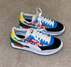 Puma Sneakers