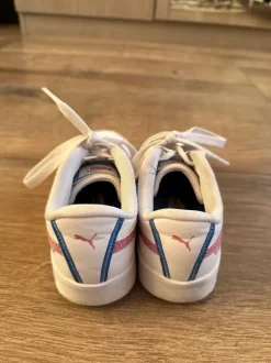 Puma sneakers maat 32