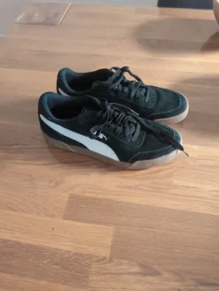Puma Turnschuhe gr 39 schwarz