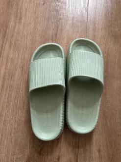 Pummys Schlappen